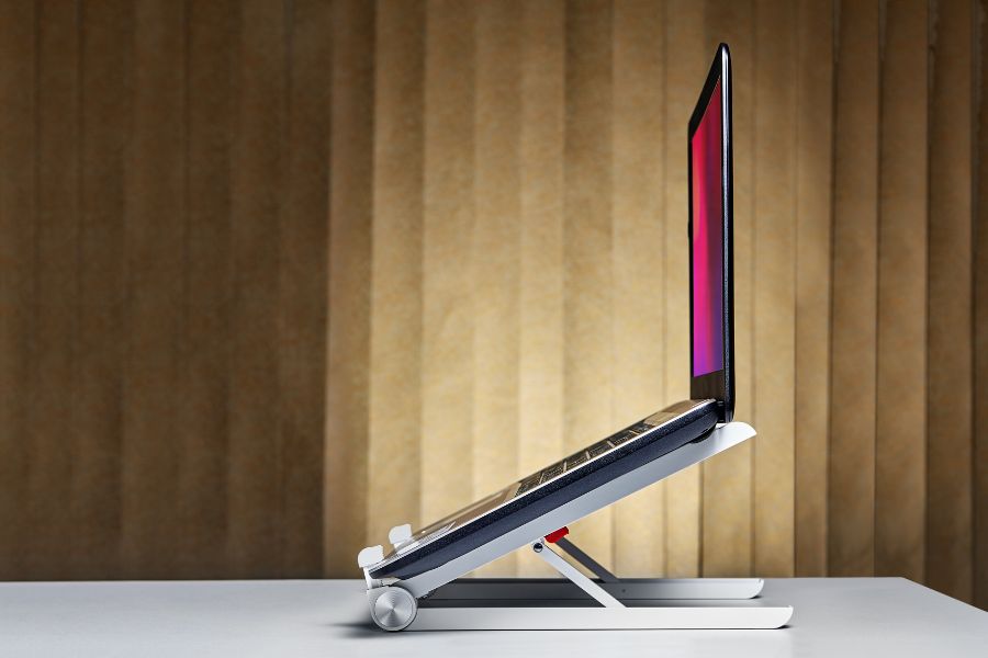 digital nomad laptop stand